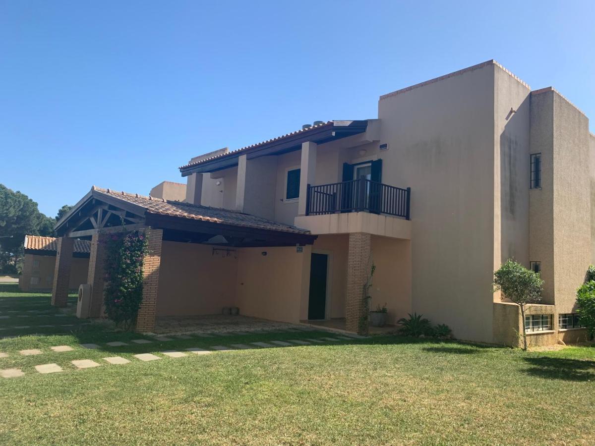Casa De Ferias Com Piscina - Condominio Vilamouratenis エクステリア 写真